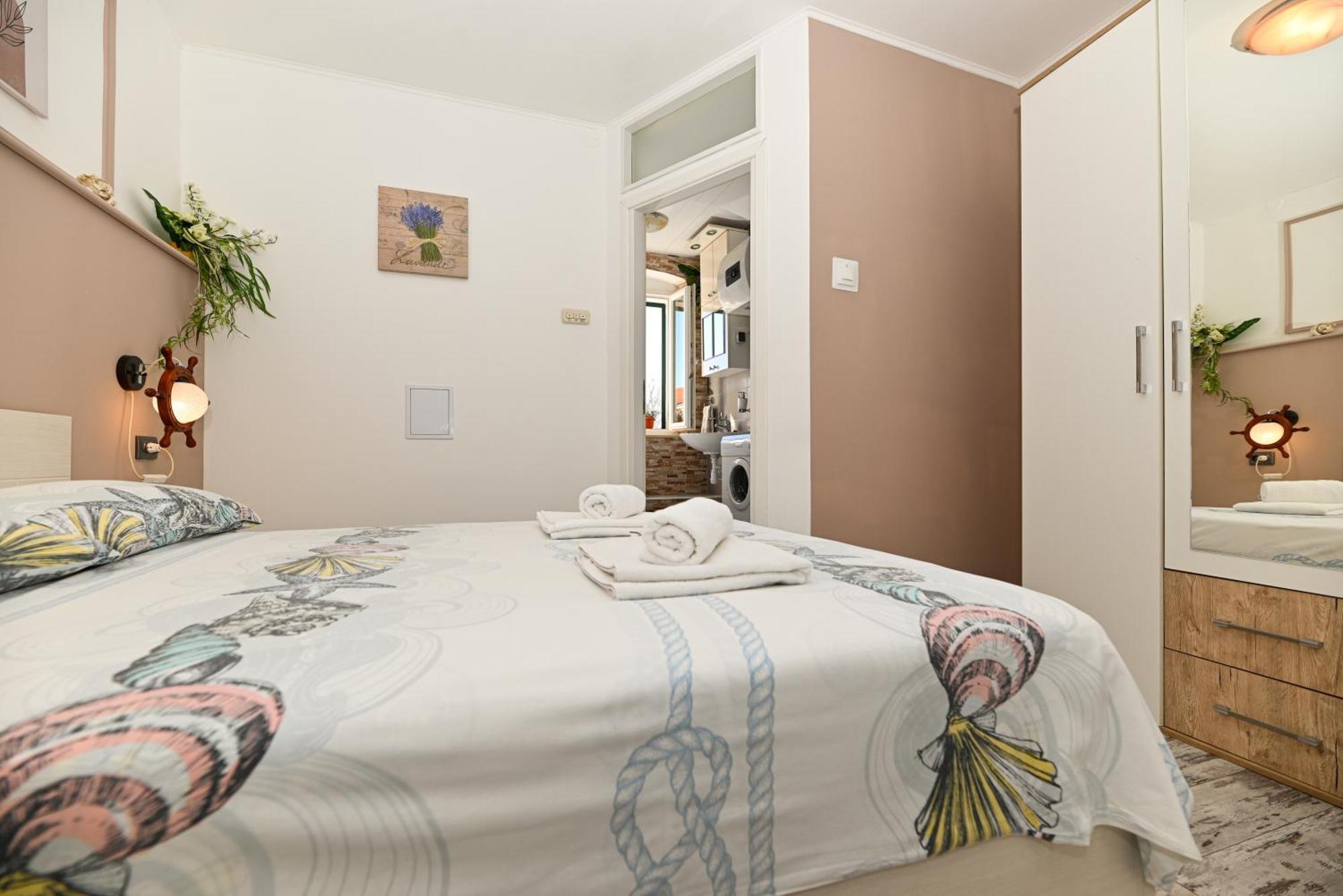 Apartments Posejdon & Neptun Split Exterior foto